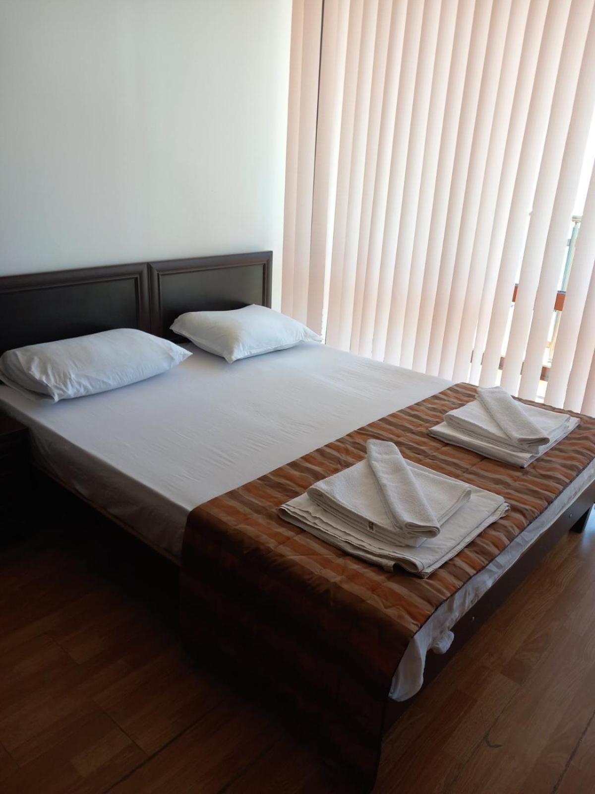 Апартаменти Съни Бей Sunny Beach Buitenkant foto