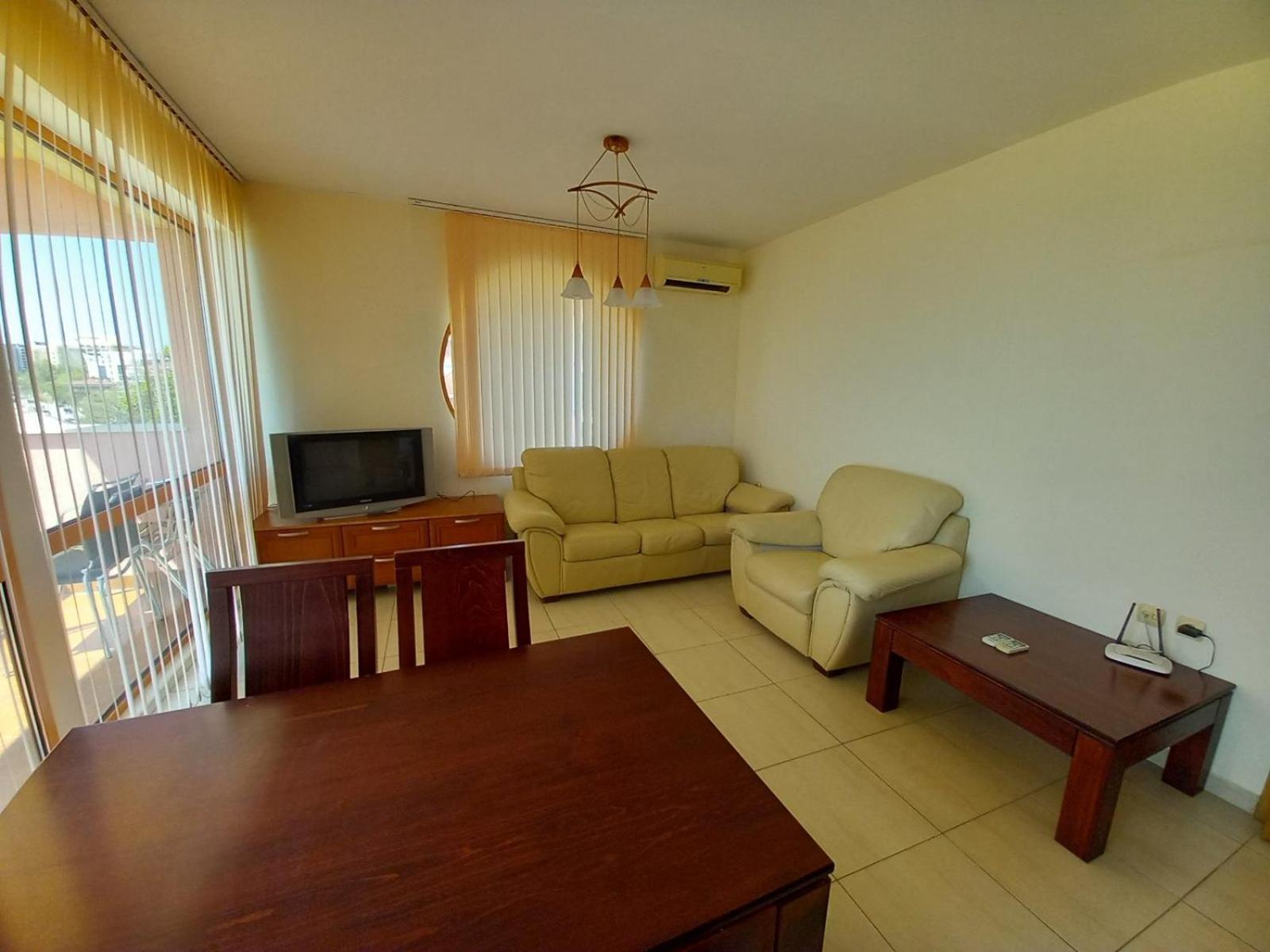 Апартаменти Съни Бей Sunny Beach Buitenkant foto