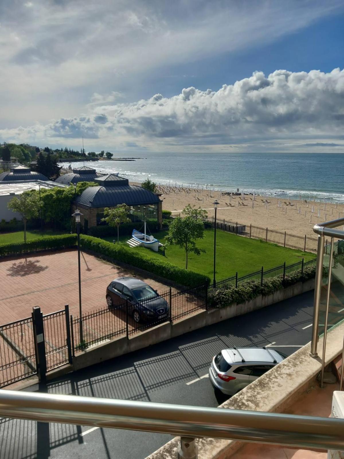 Апартаменти Съни Бей Sunny Beach Buitenkant foto